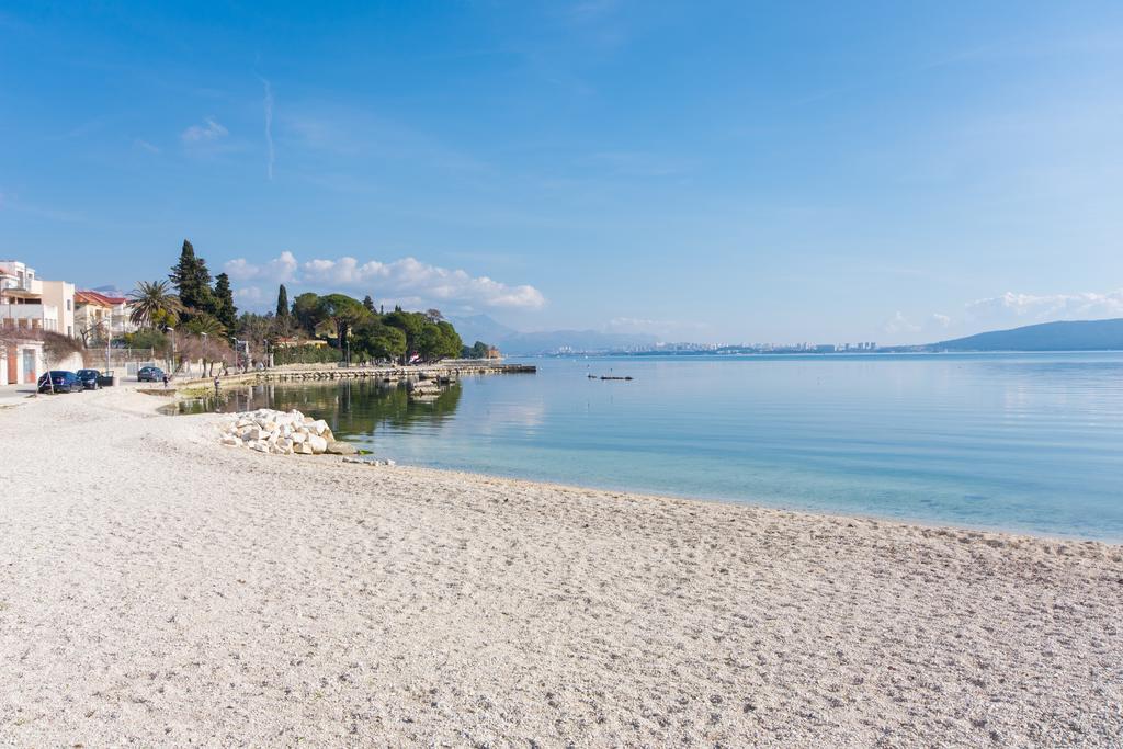 Guest House Mamut Kastela Exterior photo