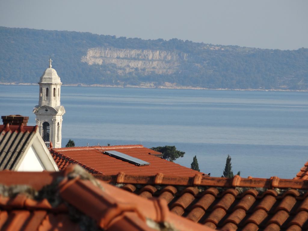 Guest House Mamut Kastela Exterior photo