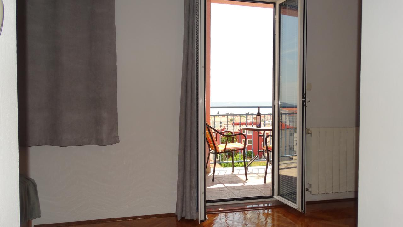 Guest House Mamut Kastela Exterior photo